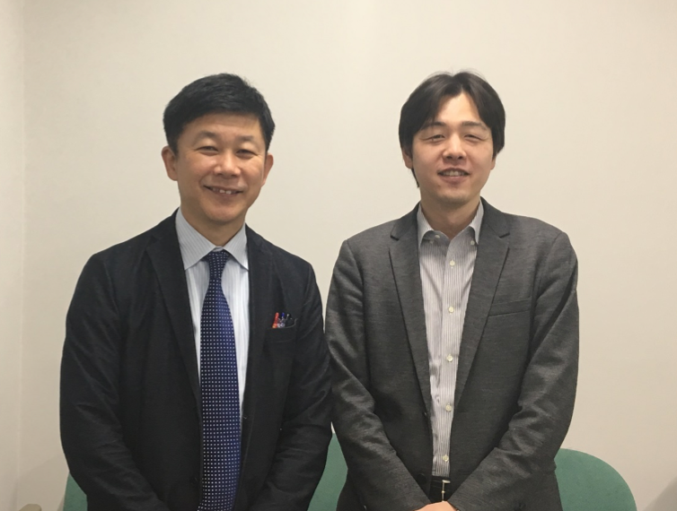 今回は大阪大学の中村亨特任教授（右）との対談です。